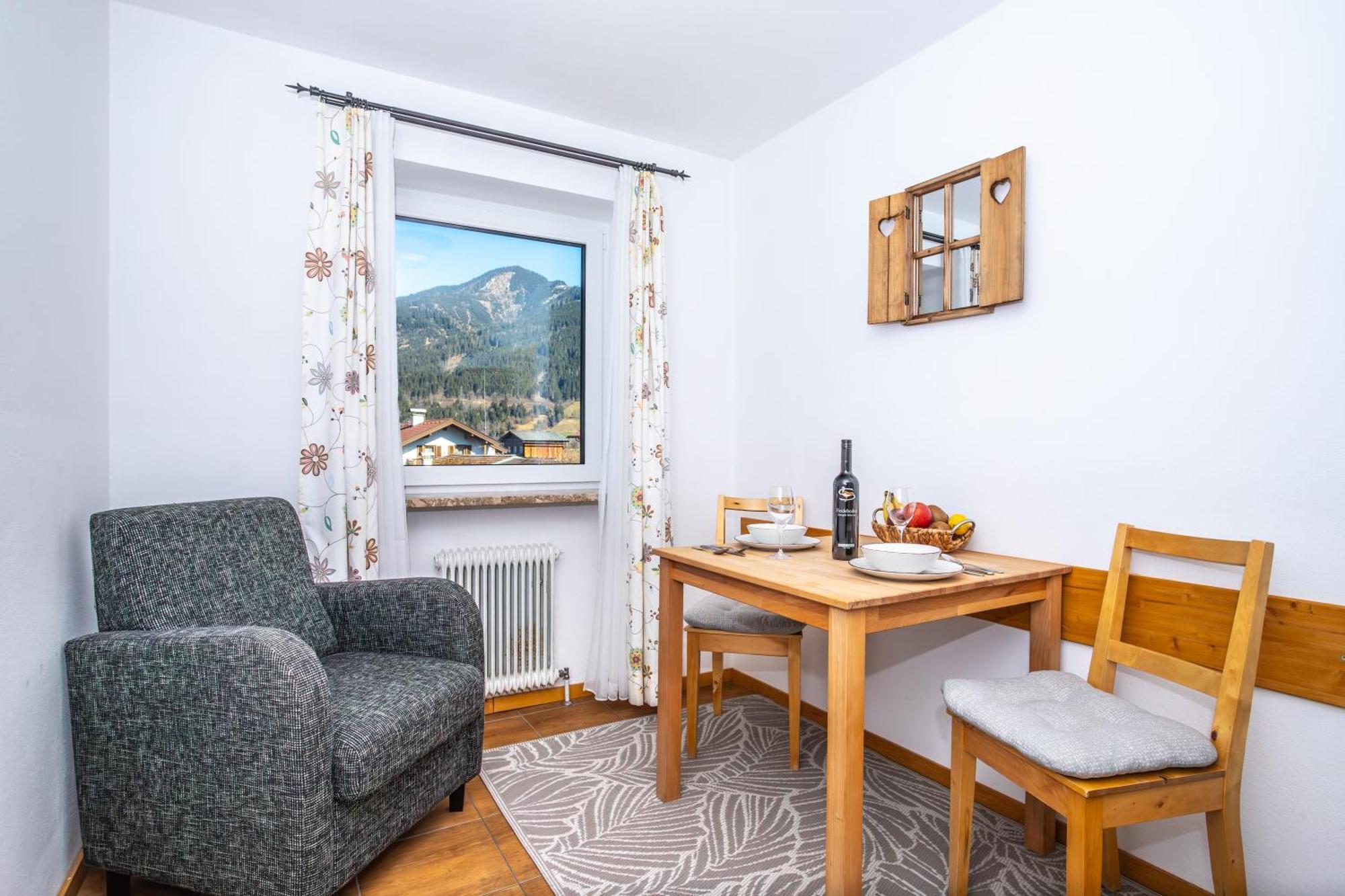 Alpina Apartments - Zell Am See Esterno foto