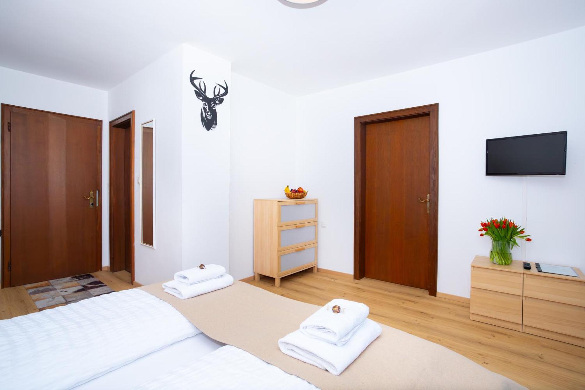 Alpina Apartments - Zell Am See Esterno foto