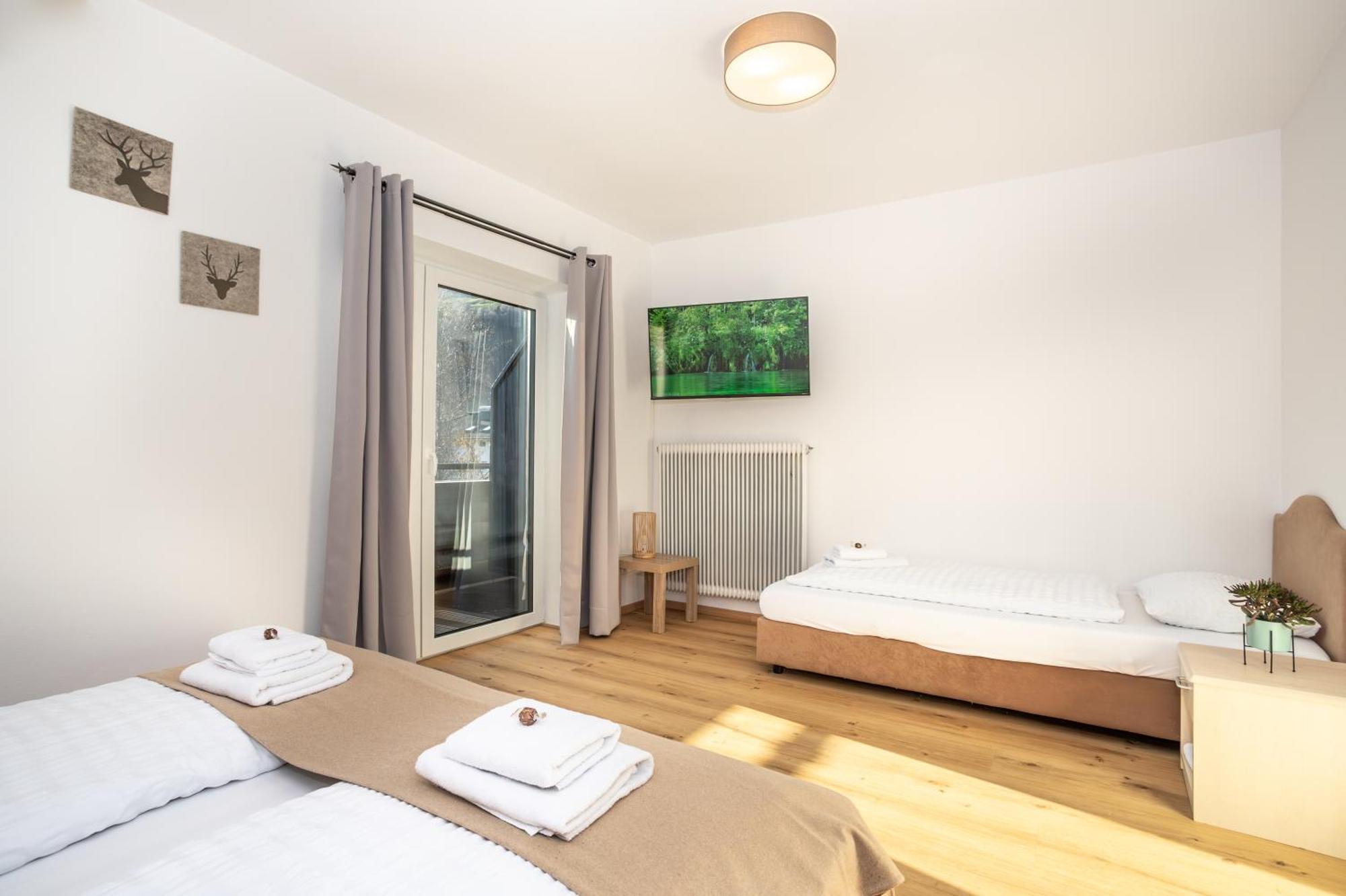 Alpina Apartments - Zell Am See Esterno foto